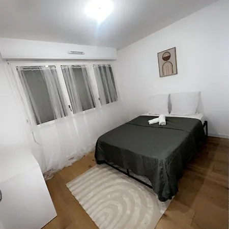 Apparemment Cosy Proximite Apartment Saint-Denis (Seine-Saint-Denis)